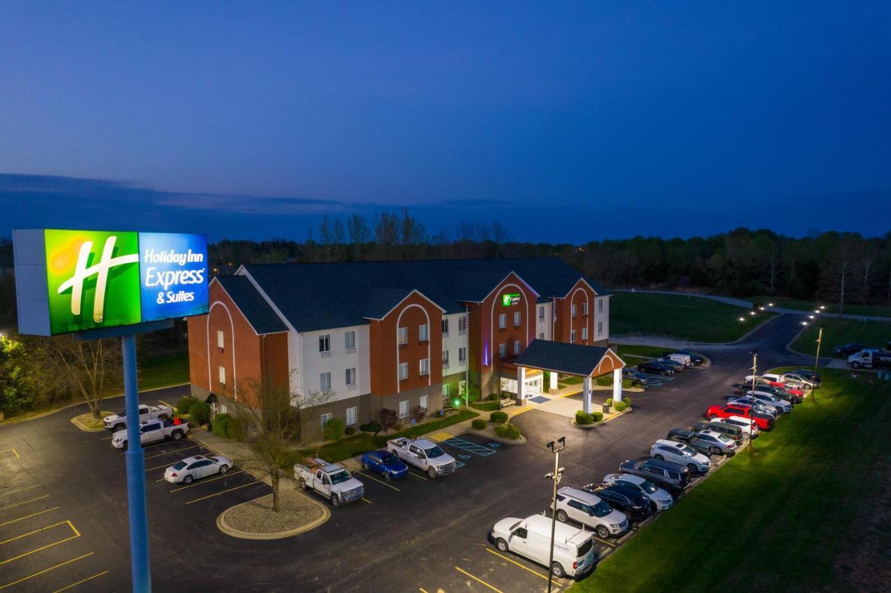 Holiday Inn Express Hotel & Suites Bedford By Ihg Esterno foto