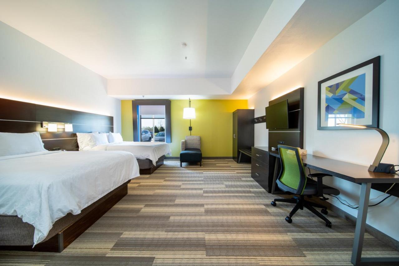 Holiday Inn Express Hotel & Suites Bedford By Ihg Esterno foto