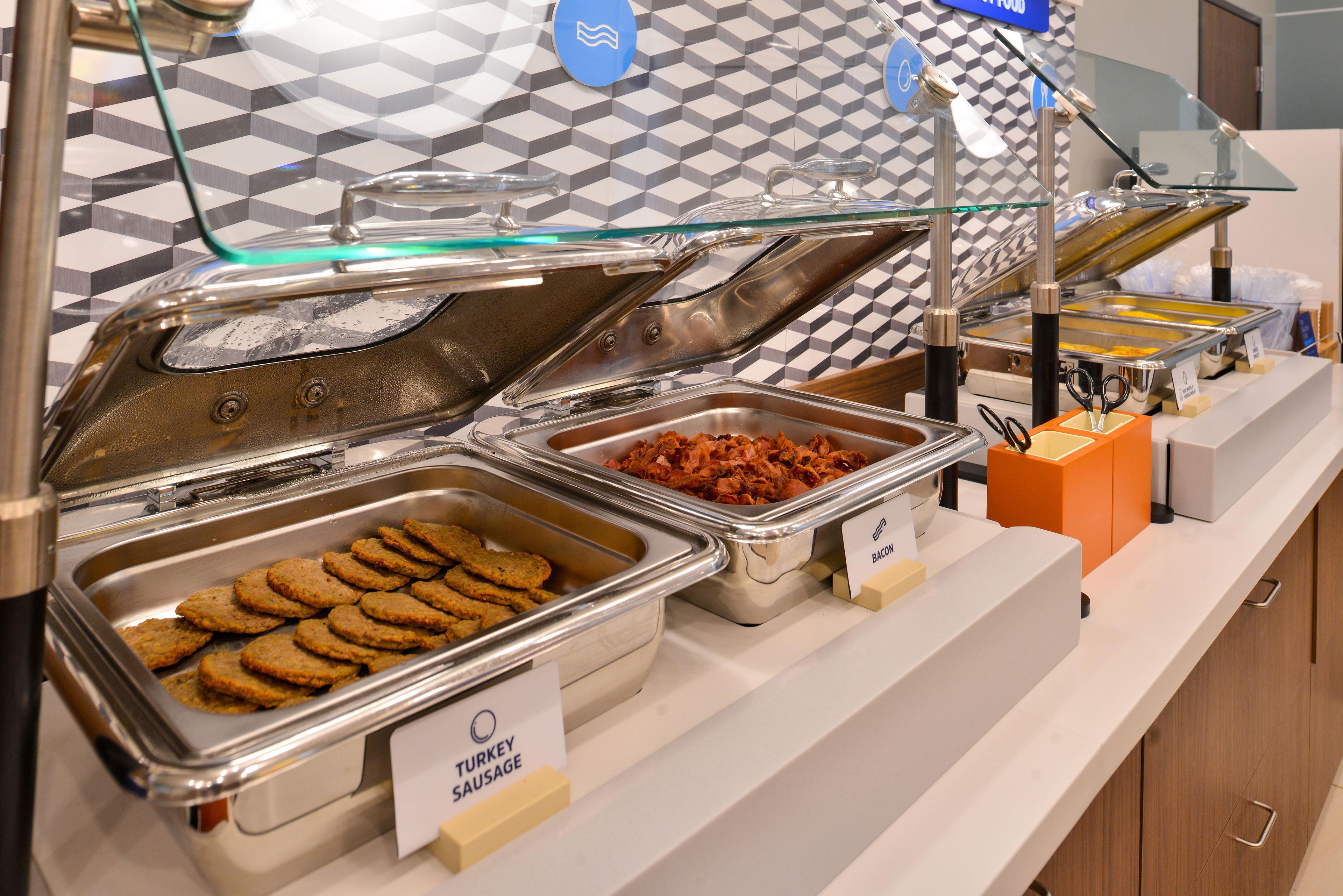 Holiday Inn Express Hotel & Suites Bedford By Ihg Esterno foto
