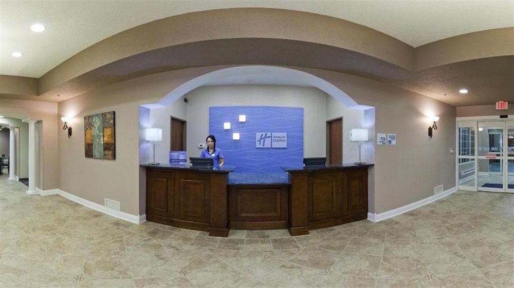 Holiday Inn Express Hotel & Suites Bedford By Ihg Esterno foto